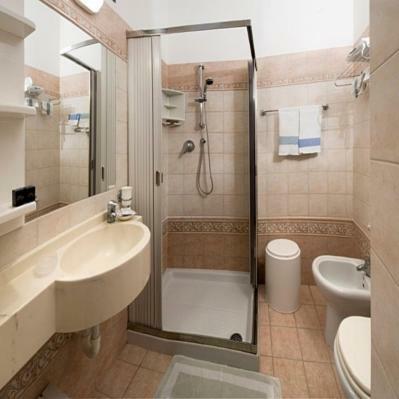 Hotel Alba Serena Misano Adriatico Exteriör bild